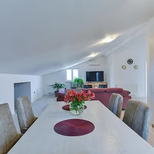  Villa Solis Zadarvillas
